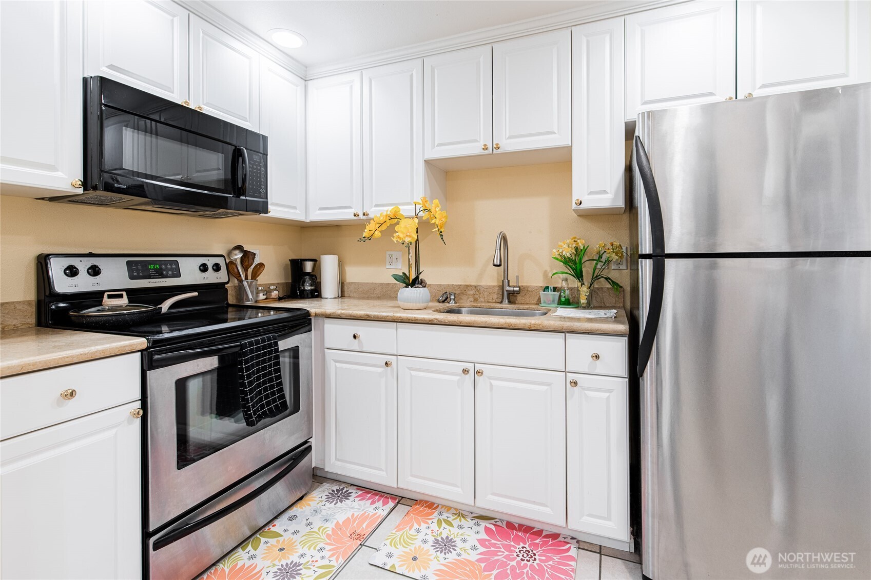 4525 S Henderson Street #103, Seattle, WA 98118