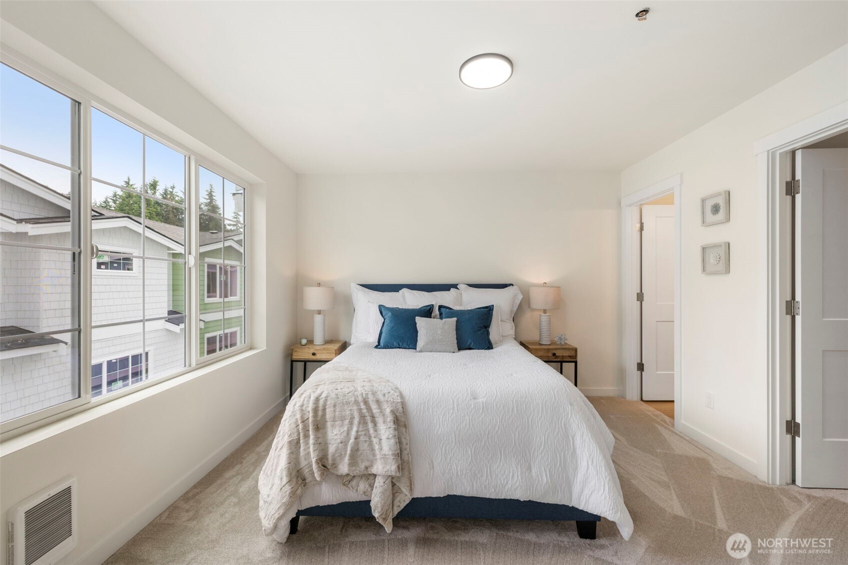 19505 Damson Road #A2, Lynnwood, WA 98036