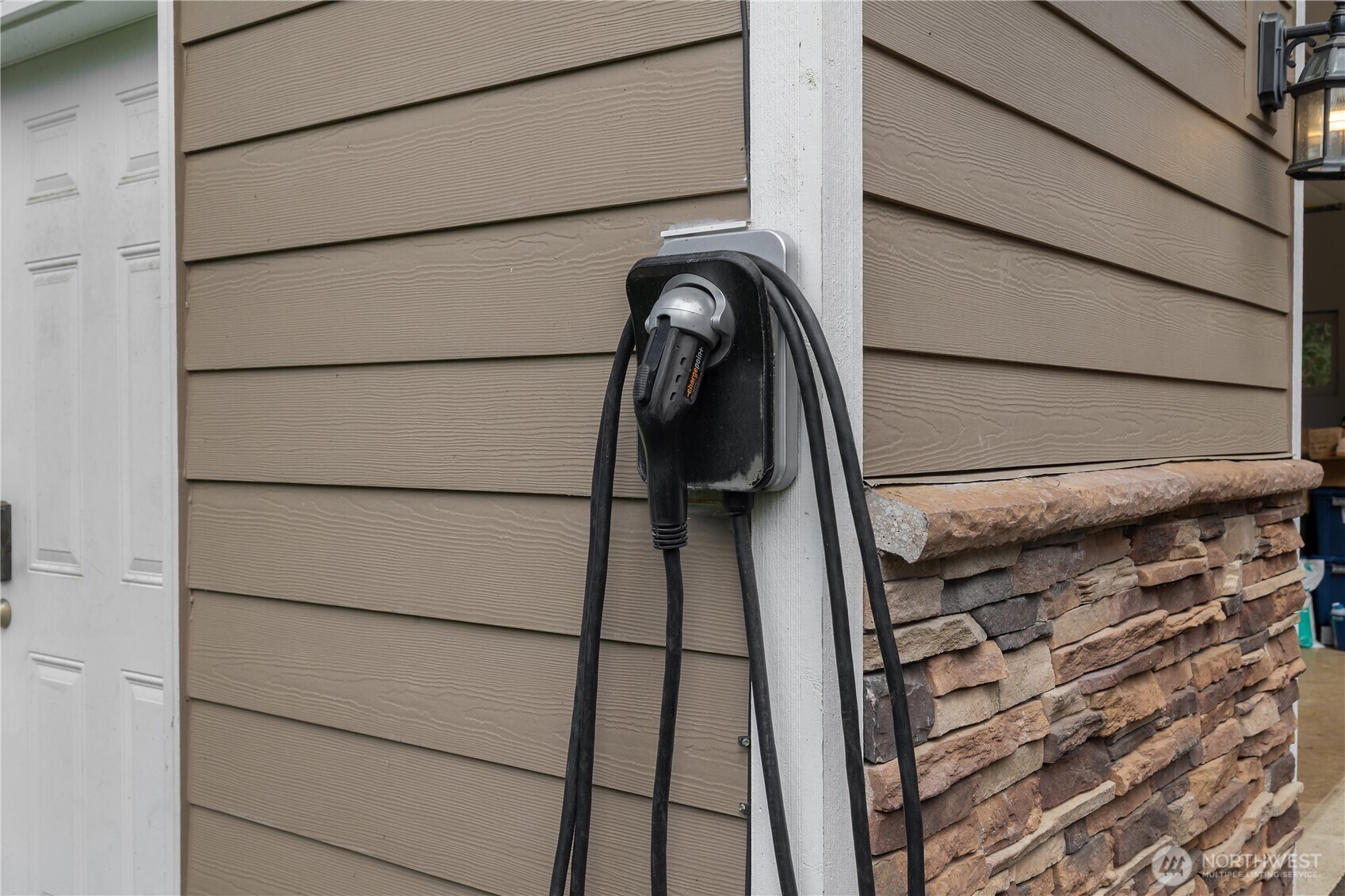 4048 Boardman Court NW, Olympia, WA 98502