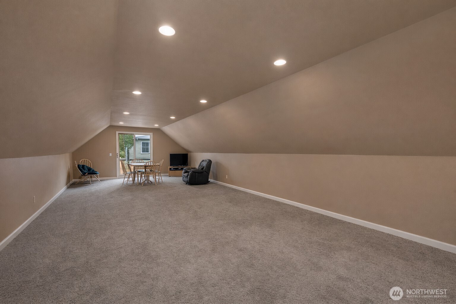 4048 Boardman Court NW, Olympia, WA 98502