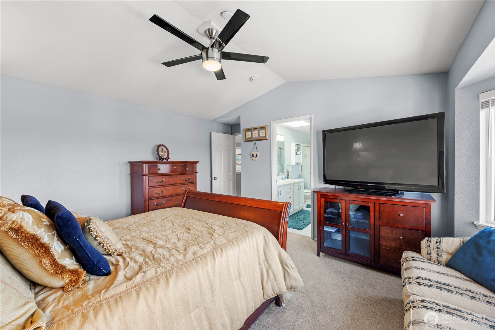 8612 76th Avenue NE, Marysville, WA 98270