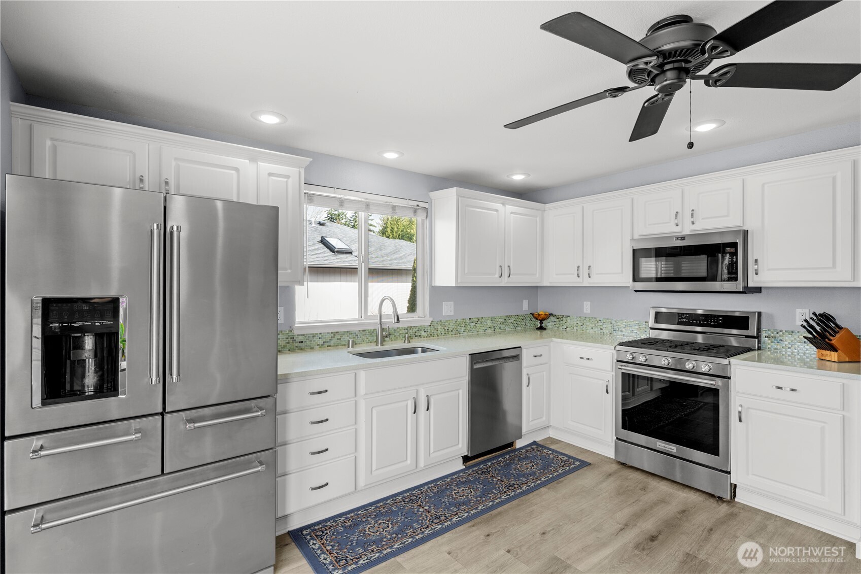 8612 76th Avenue NE, Marysville, WA 98270