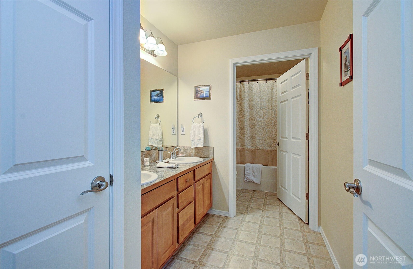 133 Lost Creek Drive , Glenoma, WA 98336