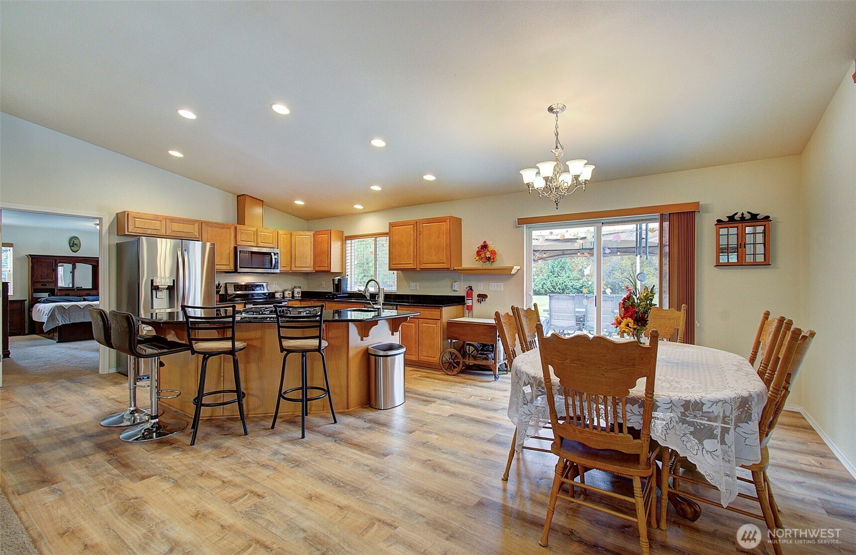 133 Lost Creek Drive , Glenoma, WA 98336