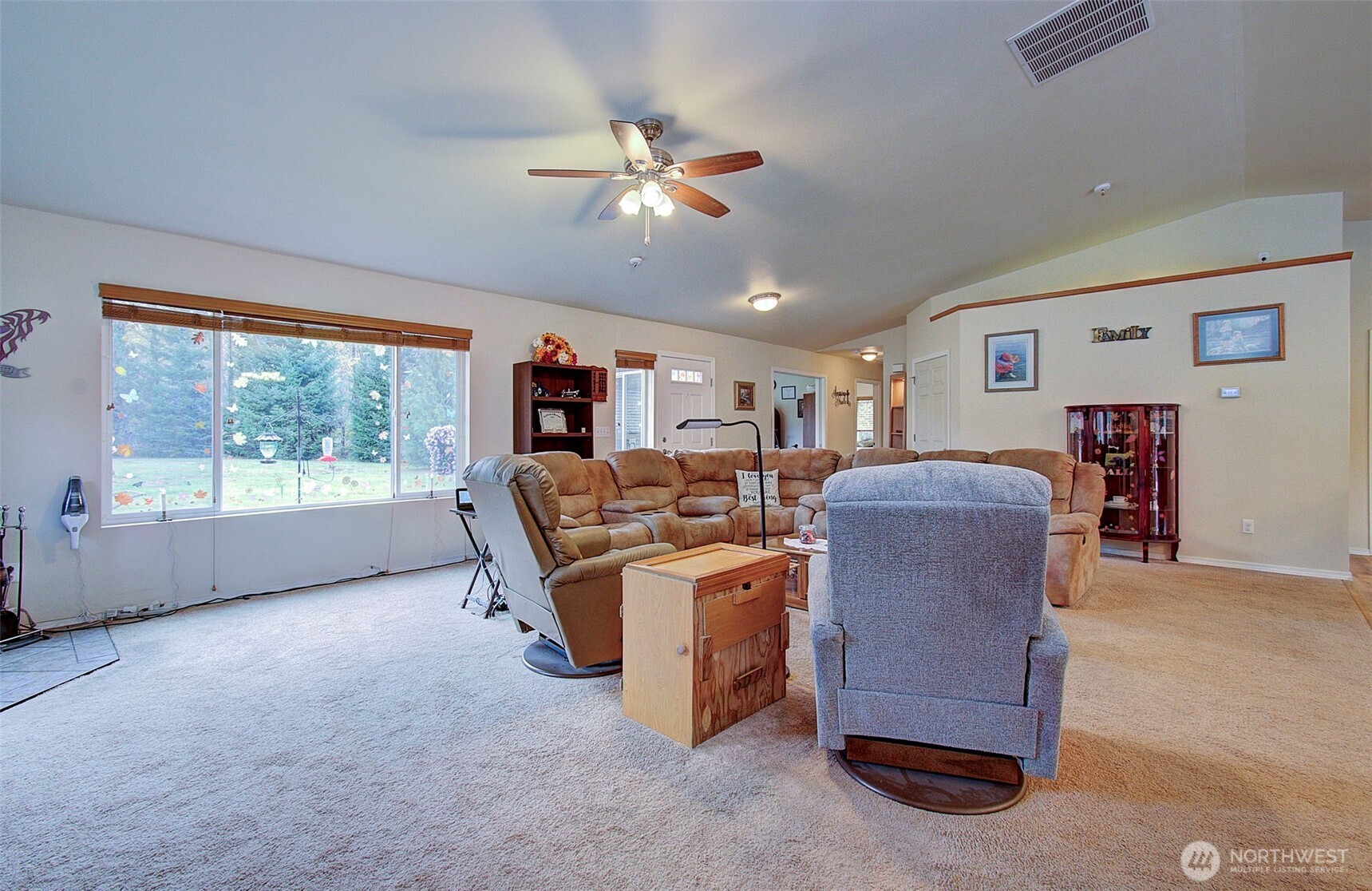 133 Lost Creek Drive , Glenoma, WA 98336