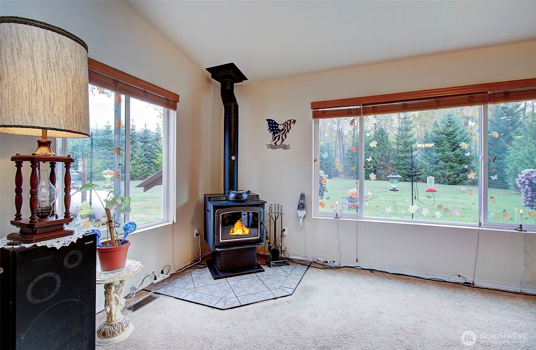 133 Lost Creek Drive , Glenoma, WA 98336