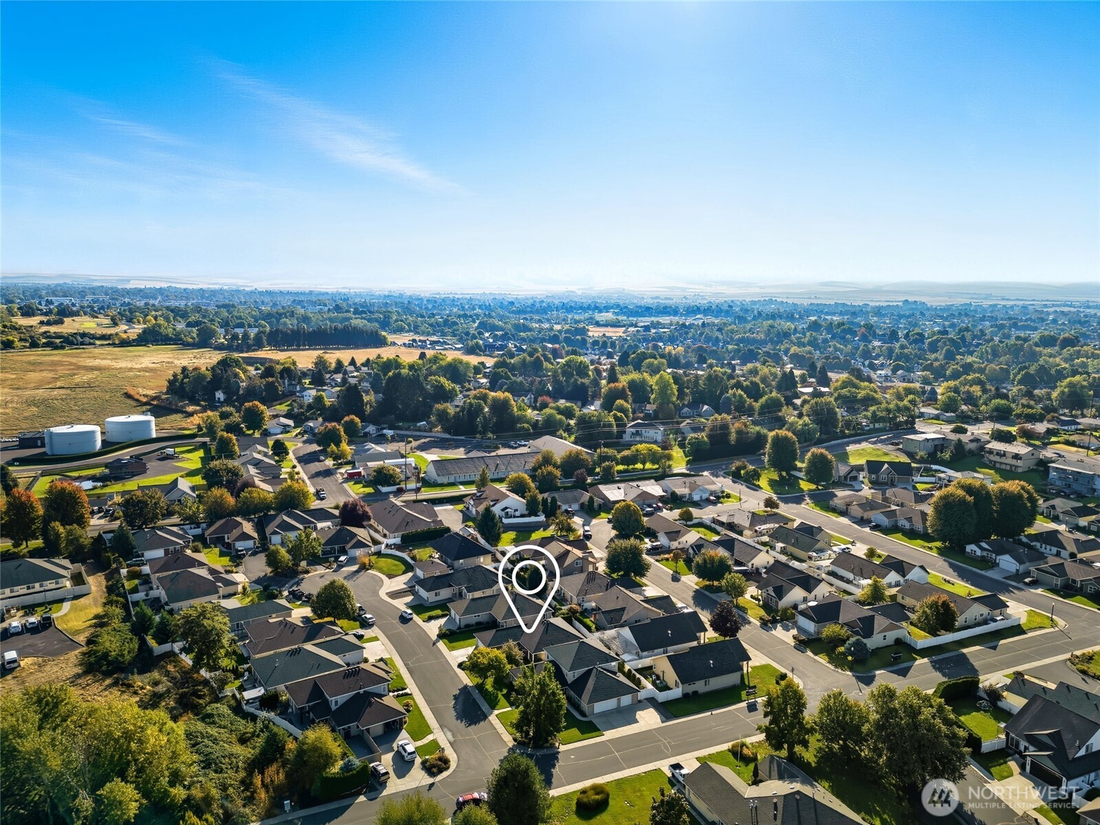 716 SE Songbird Lane , College Place, WA 99324