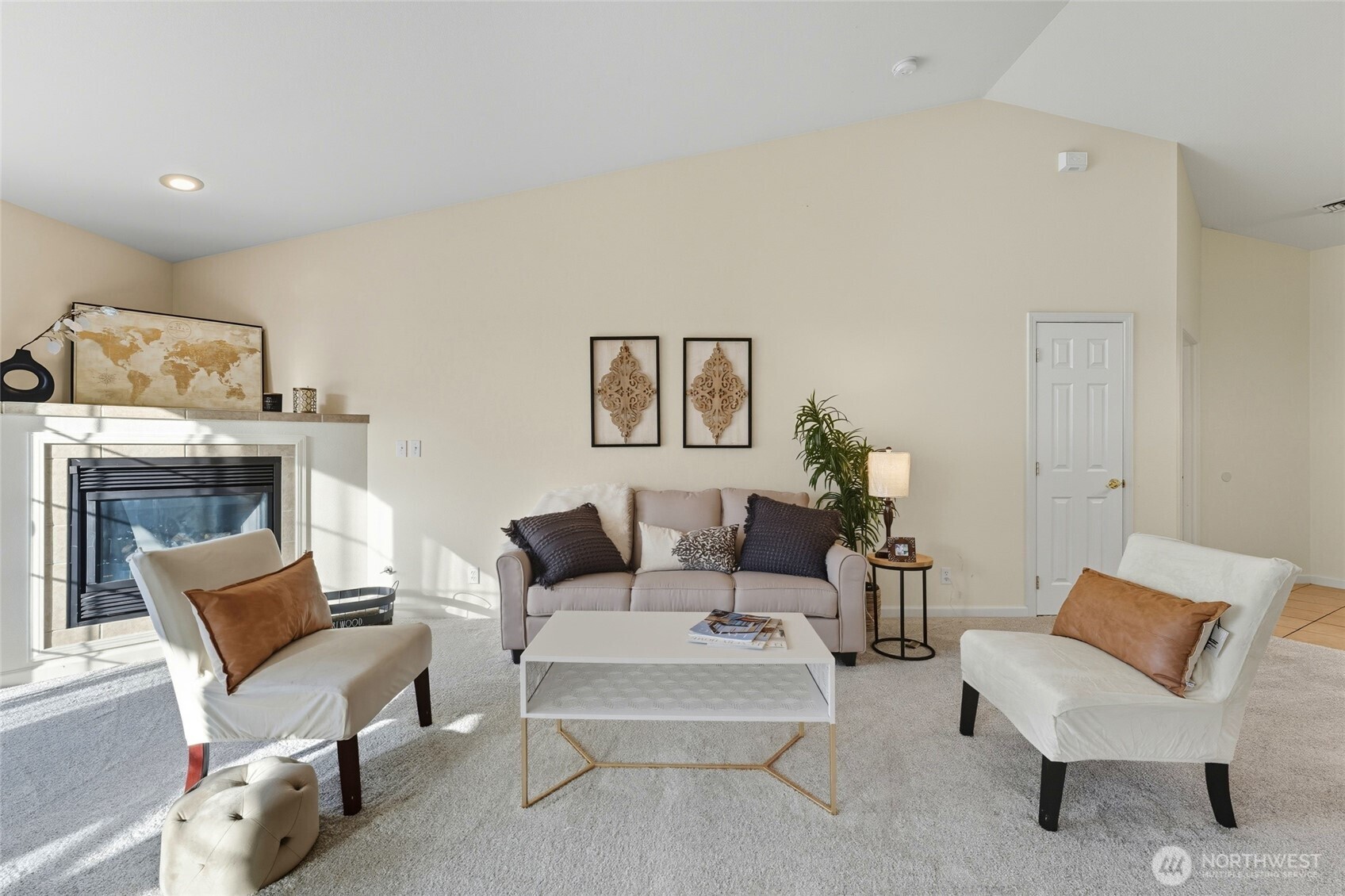 716 SE Songbird Lane , College Place, WA 99324