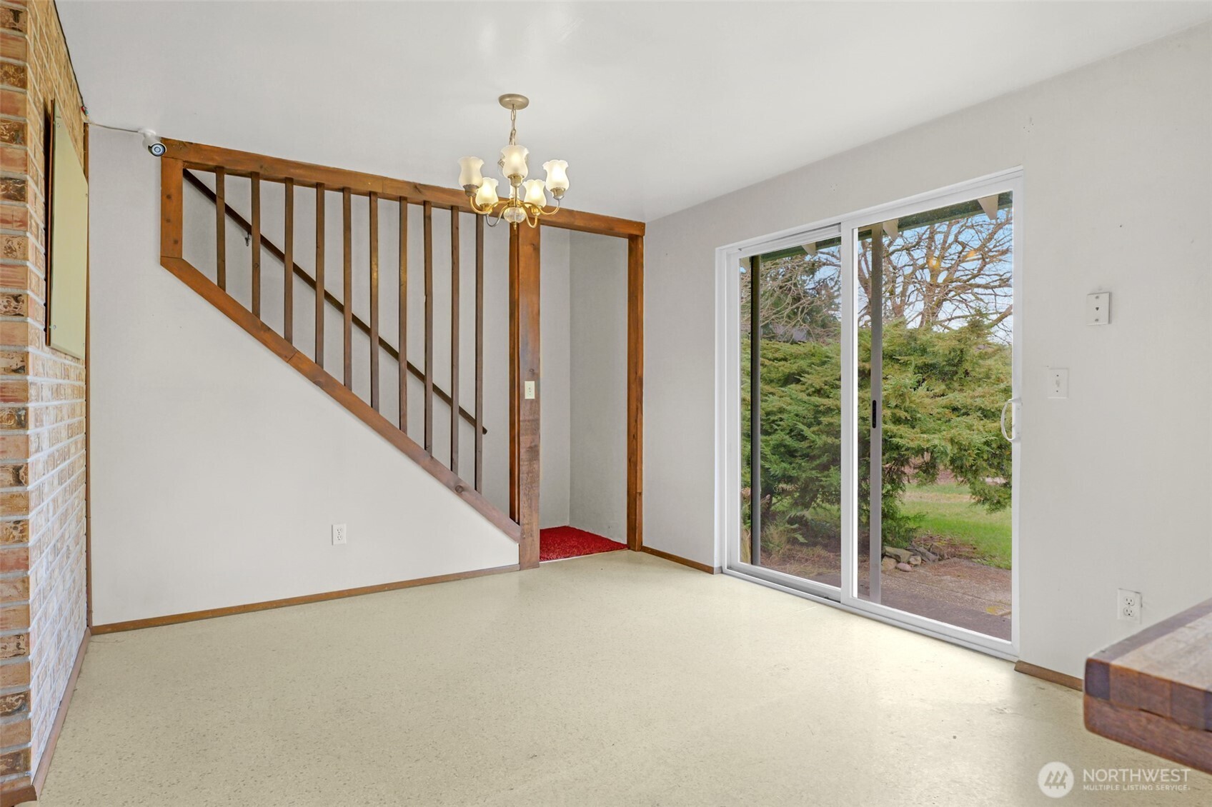 5516 156th Avenue NE, Redmond, WA 98052-5136