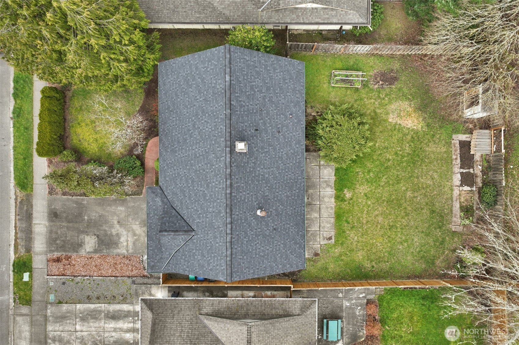 5516 156th Avenue NE, Redmond, WA 98052-5136