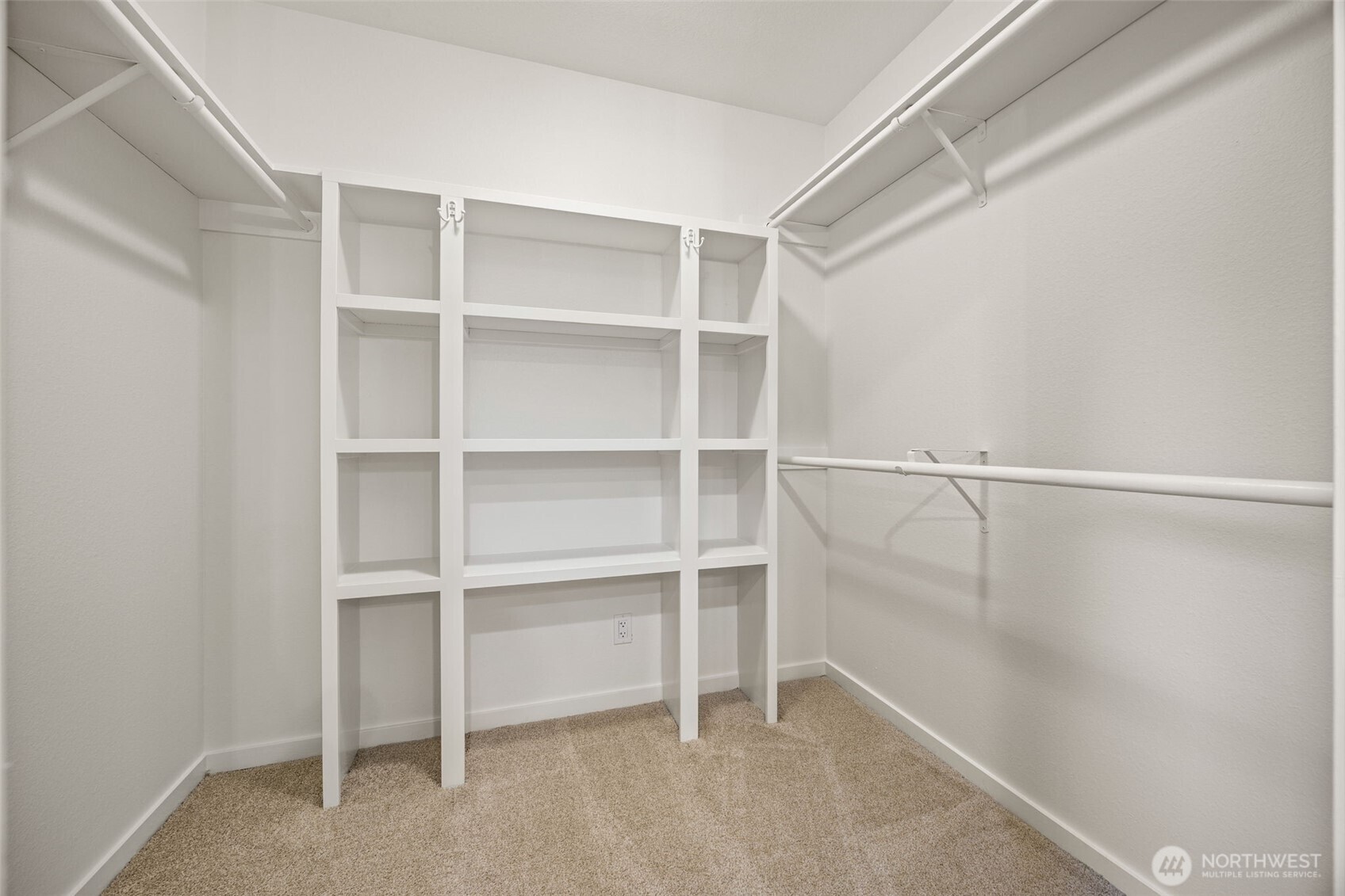 17442 NE 40th Place #D3, Redmond, WA 98052