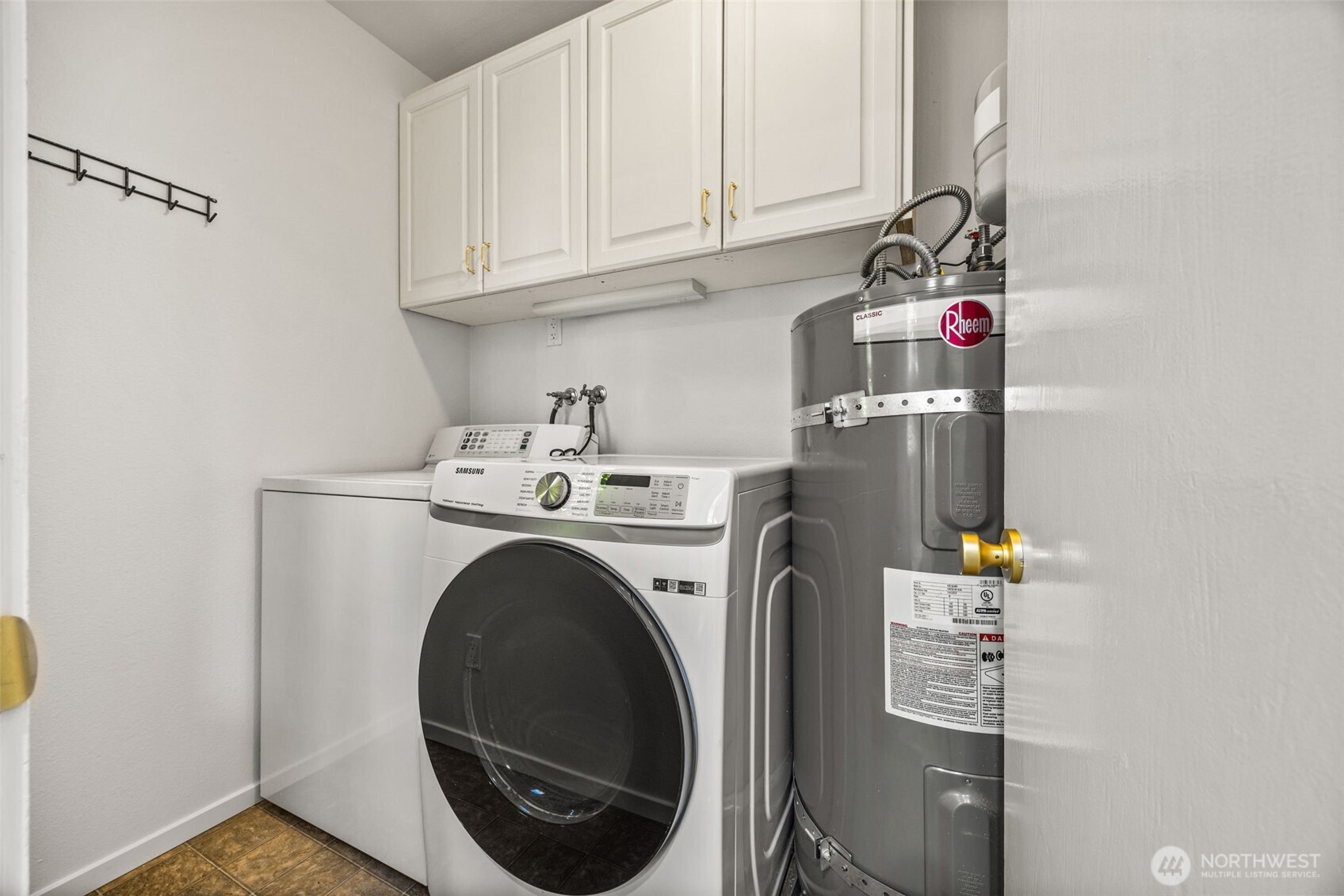 17442 NE 40th Place #D3, Redmond, WA 98052