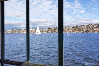 2040 Westlake Avenue N #26, Seattle, WA 98109 - Photo 11