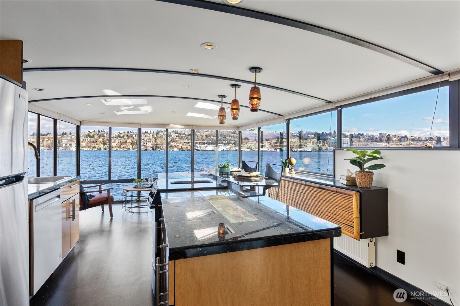 2040 Westlake Avenue N #26, Seattle, WA 98109