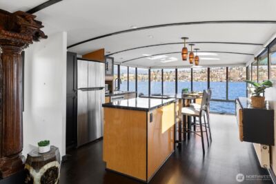 2040 Westlake Avenue N #26, Seattle, WA 98109 - Photo 14