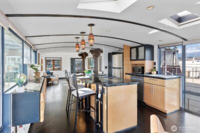 2040 Westlake Avenue N #26, Seattle, WA 98109 - Photo 16