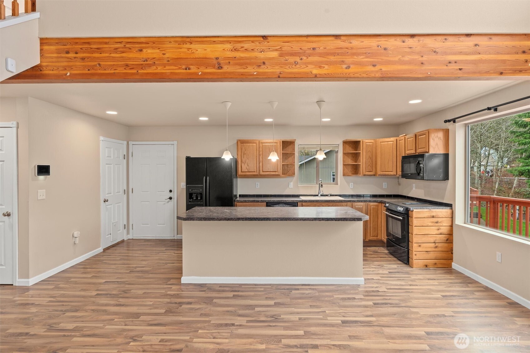 120 W Prairie Loop Road , Elma, WA 98541-9614