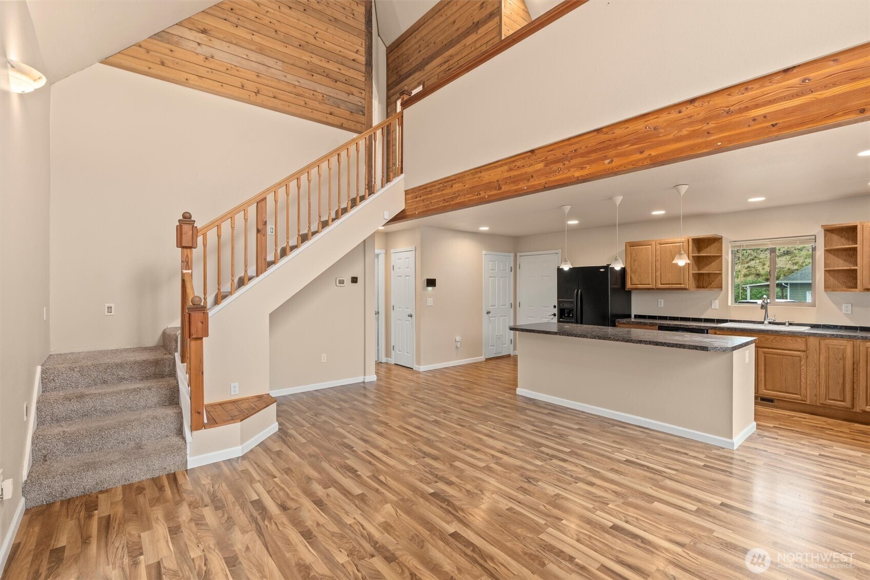 120 W Prairie Loop Road , Elma, WA 98541-9614