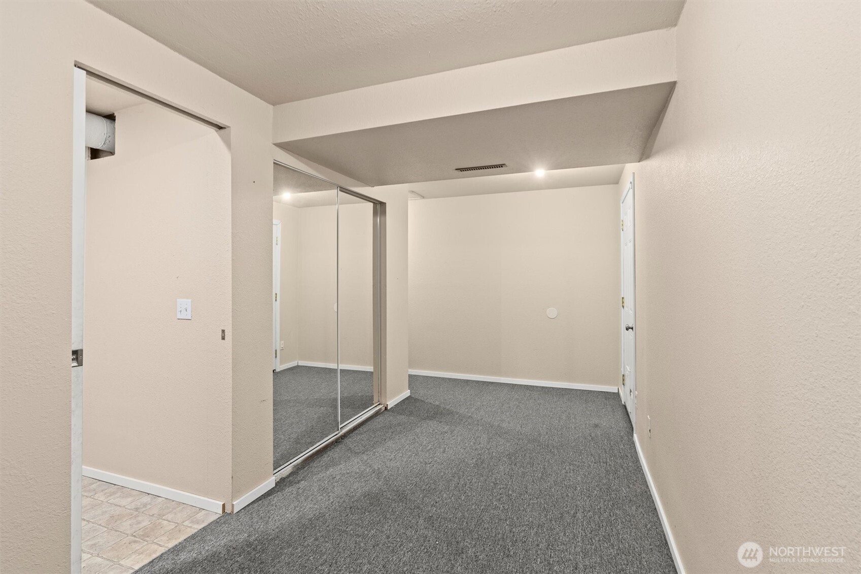 120 W Prairie Loop Road , Elma, WA 98541-9614