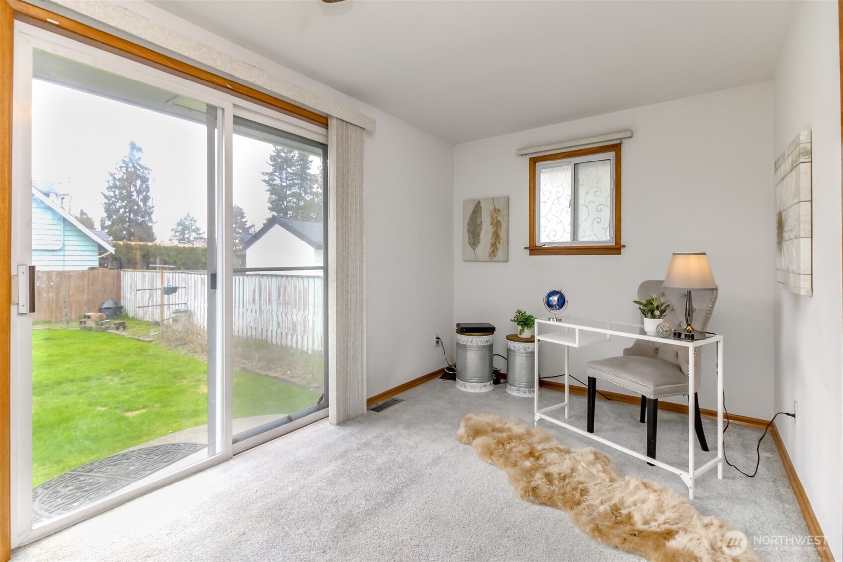 215 E 48th Street , Tacoma, WA 98404