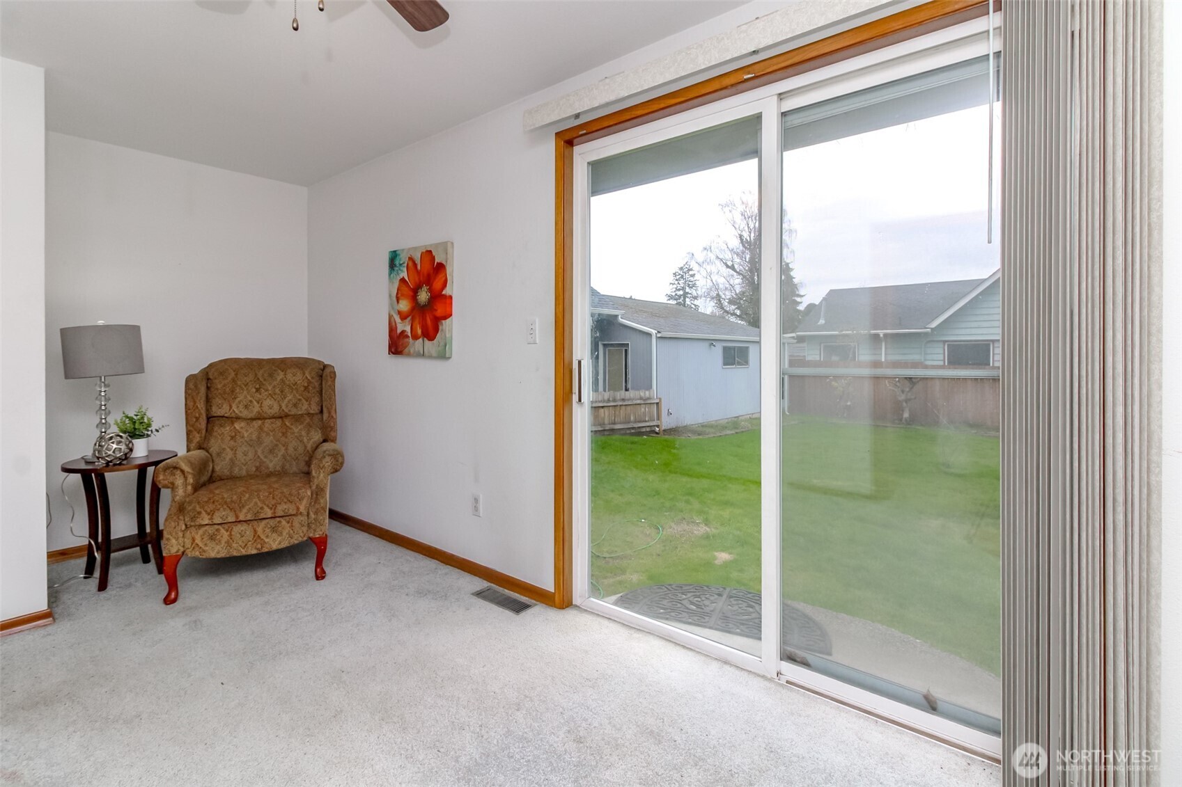 215 E 48th Street , Tacoma, WA 98404