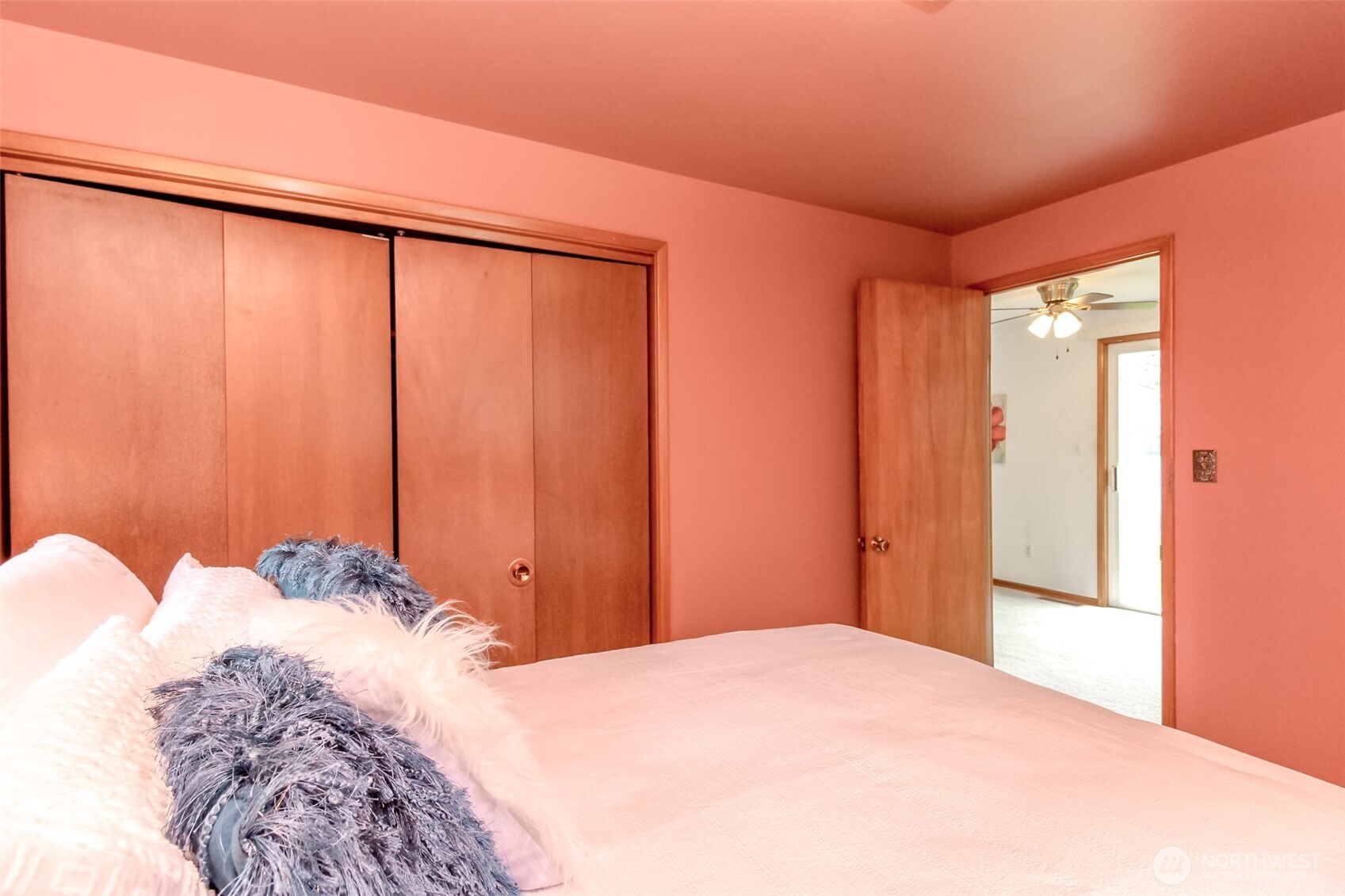 215 E 48th Street , Tacoma, WA 98404