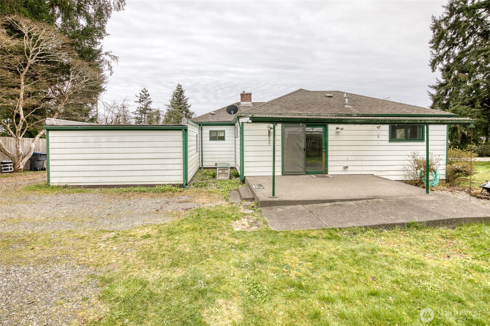 5906 Central Park Drive , Aberdeen, WA 98520