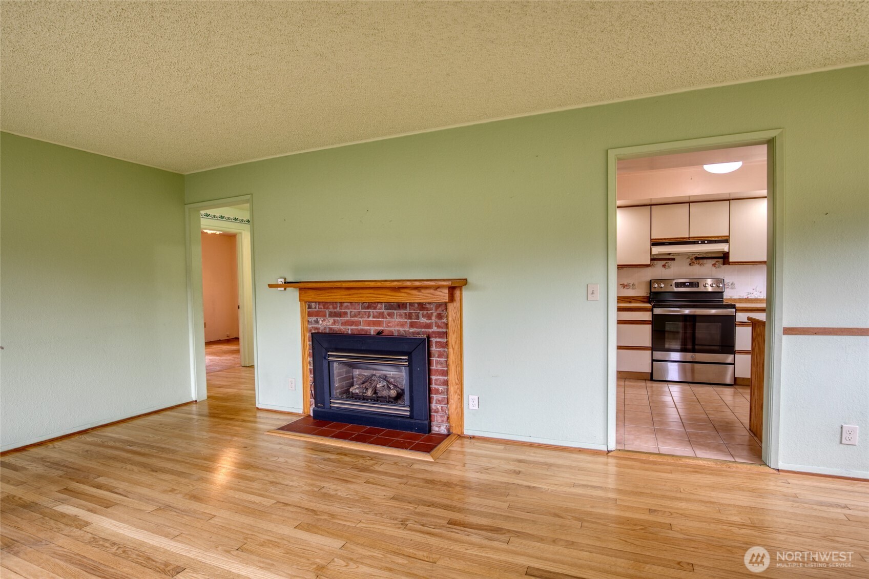 5906 Central Park Drive , Aberdeen, WA 98520