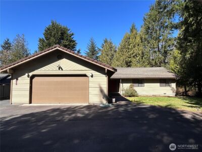 19216 SE 278th St , Kent, WA 98042