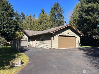 19216 SE 278th St , Kent, WA 98042 - Photo 2