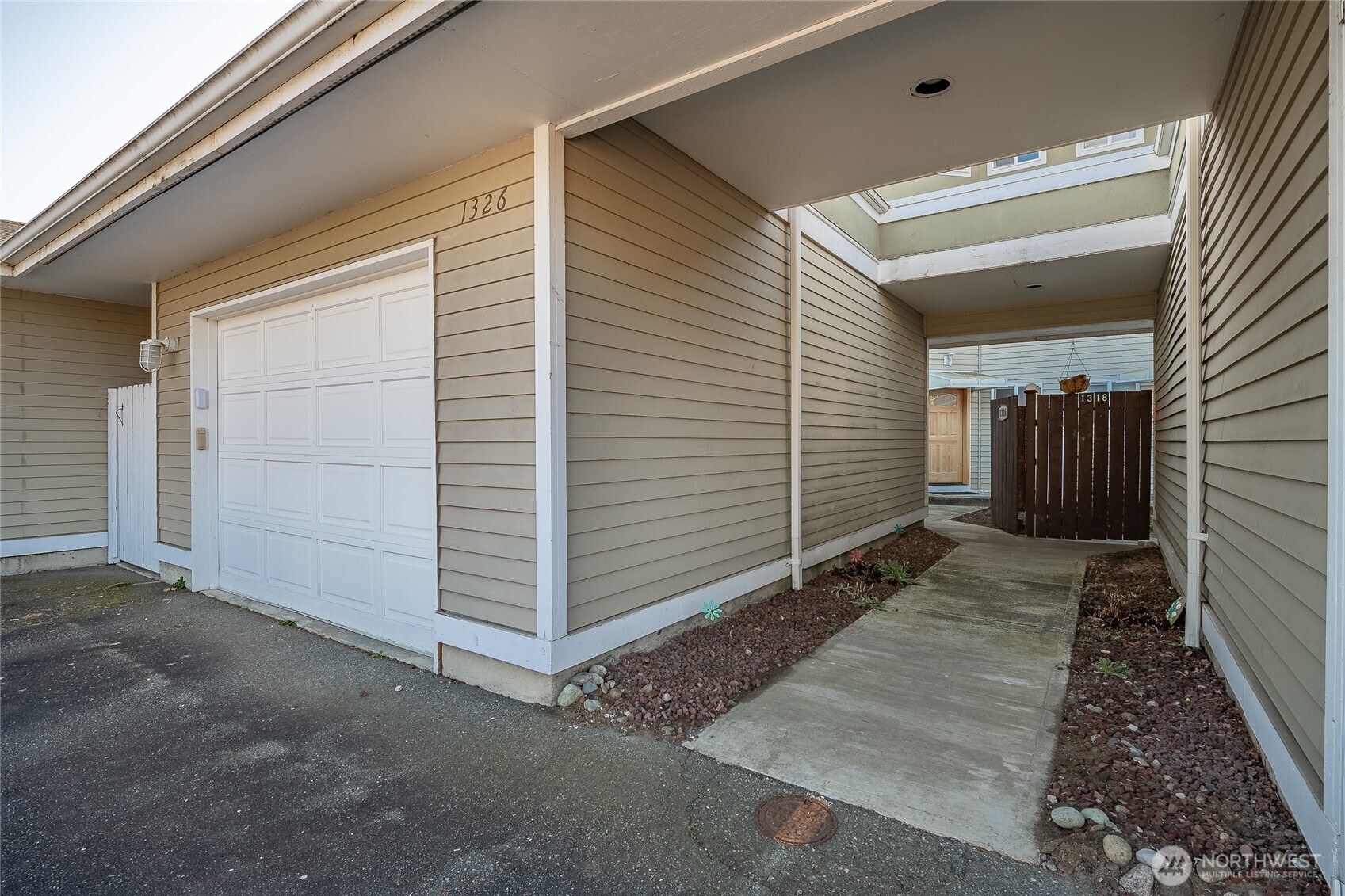 1326 4th Street , Blaine, WA 98230