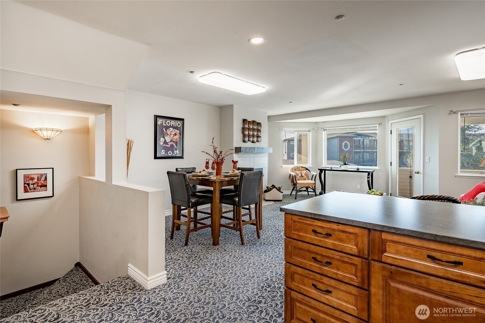 1326 4th Street , Blaine, WA 98230