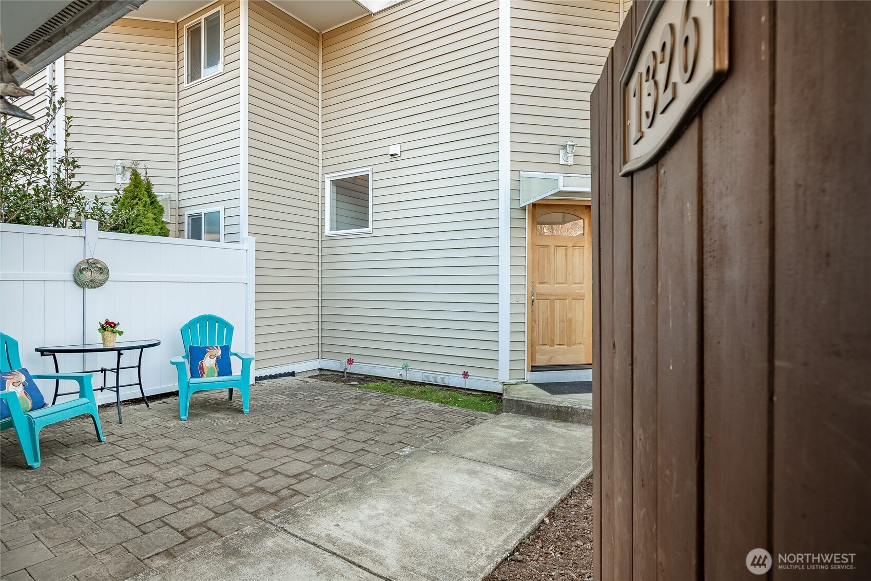 1326 4th Street , Blaine, WA 98230