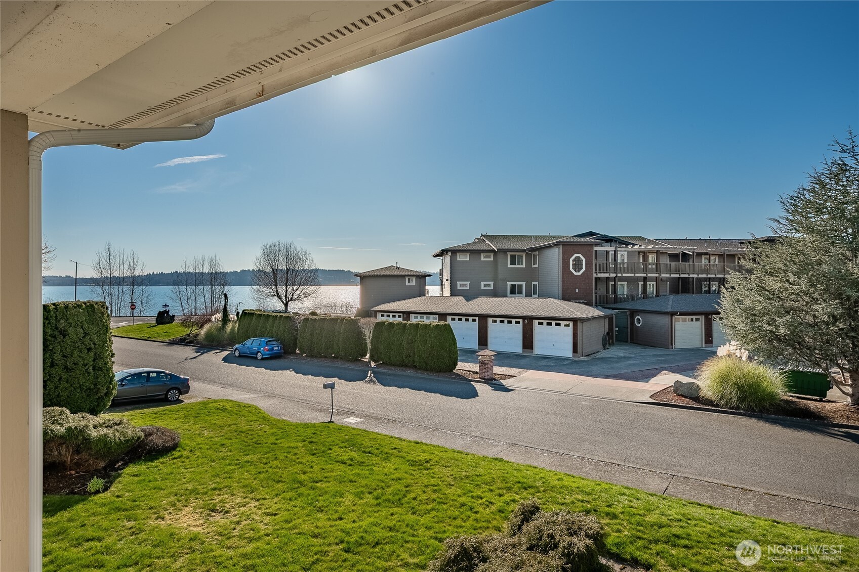 1326 4th Street , Blaine, WA 98230