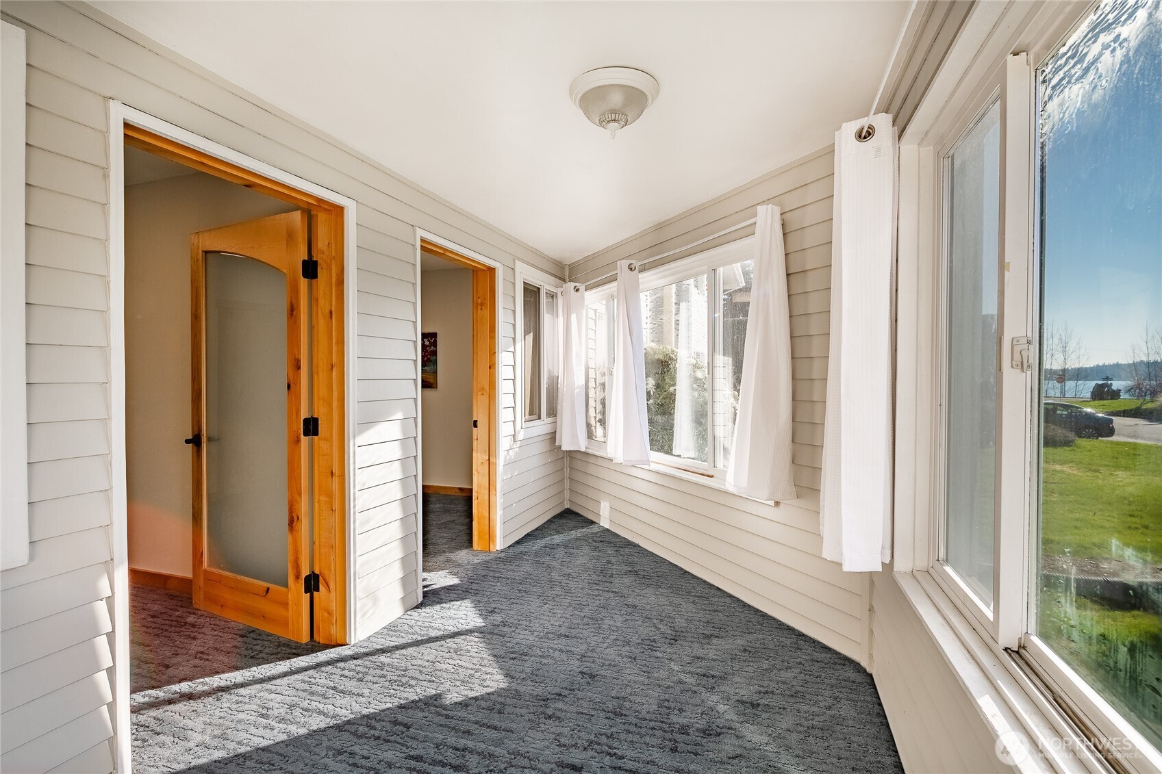 1326 4th Street , Blaine, WA 98230