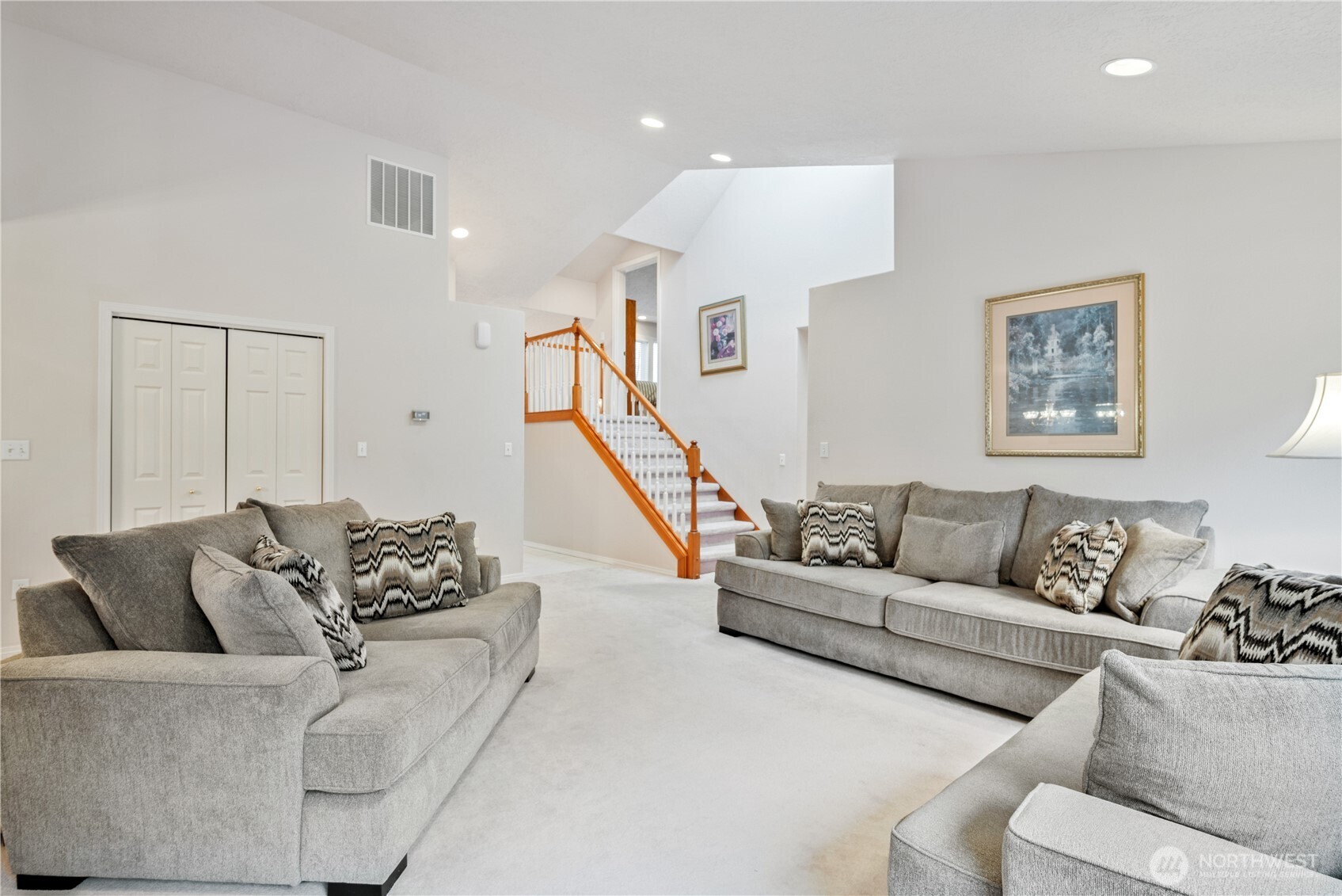 214 St. James Court , Longview, WA 98632