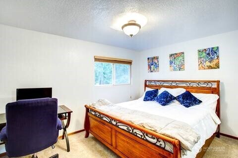 17812 Clear Lake Boulevard SE, Yelm, WA 98597