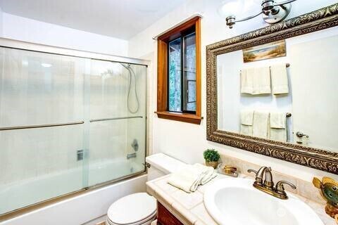 17812 Clear Lake Boulevard SE, Yelm, WA 98597