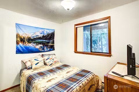 17812 Clear Lake Boulevard SE, Yelm, WA 98597