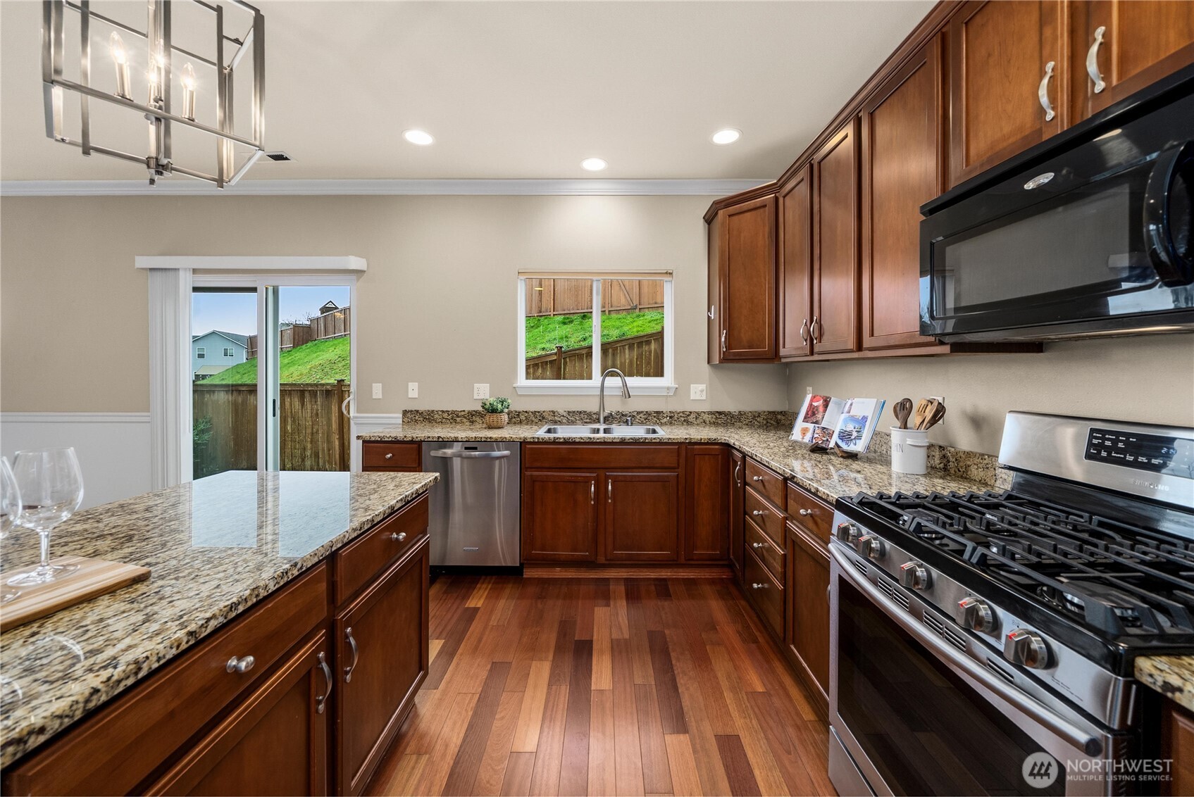 27783 257th Avenue SE, Maple Valley, WA 98038