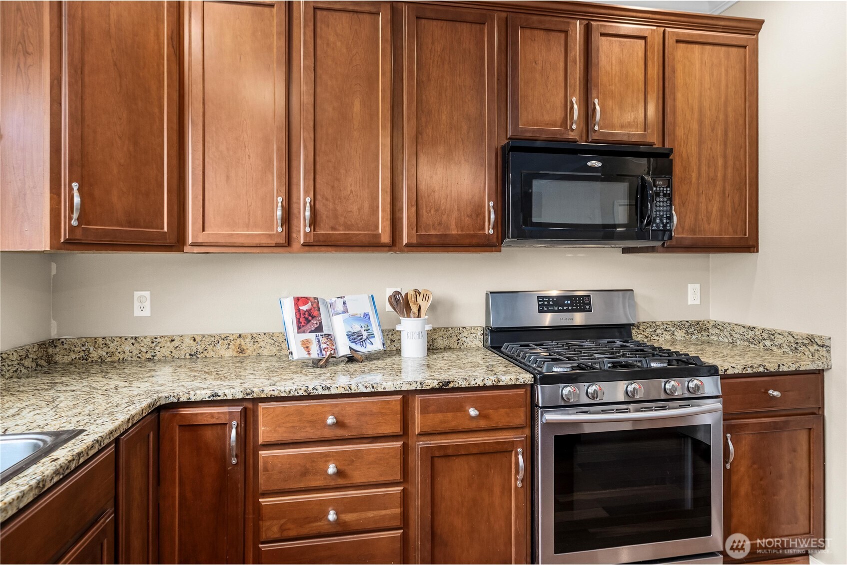 27783 257th Avenue SE, Maple Valley, WA 98038