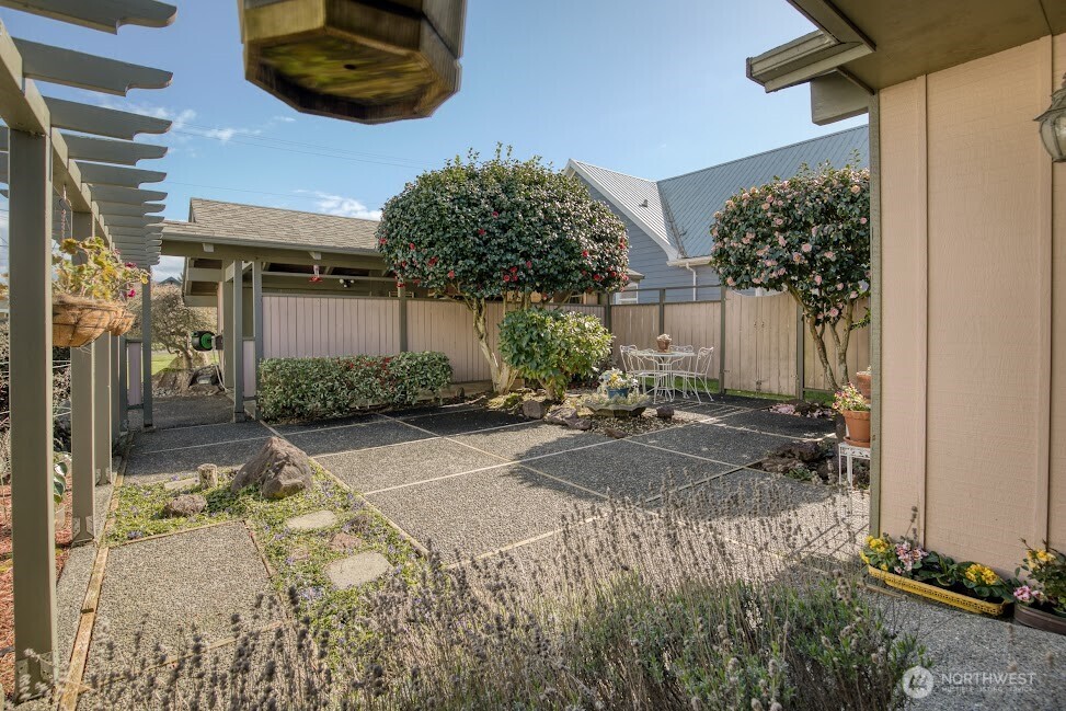 816 Spruce Street , Hoquiam, WA 98550