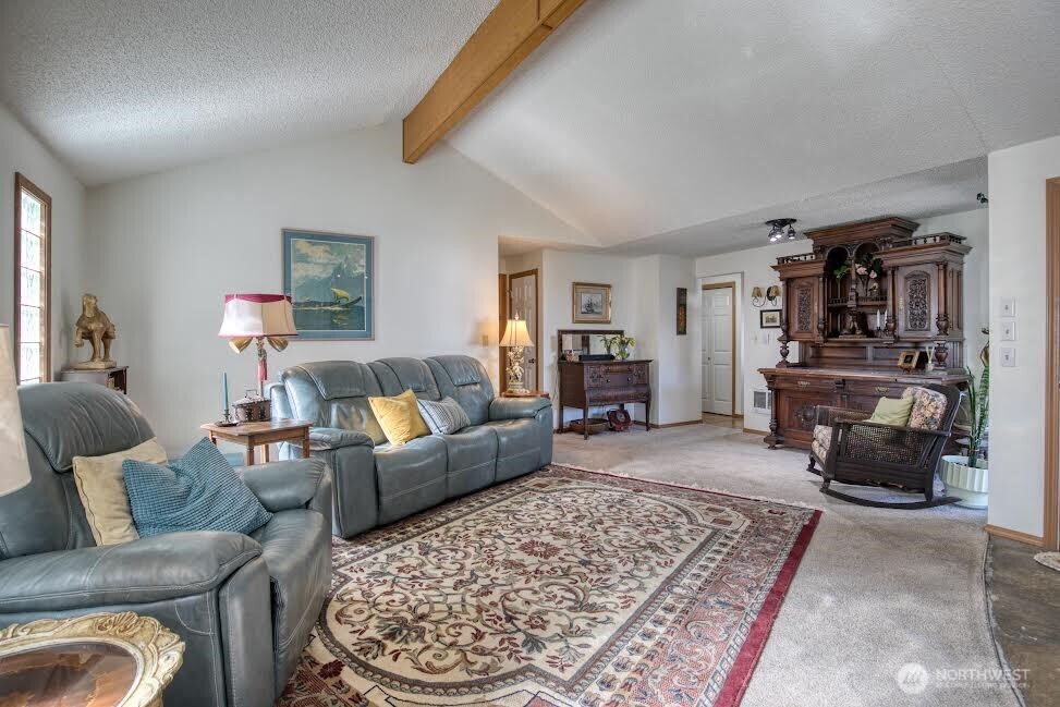 816 Spruce Street , Hoquiam, WA 98550
