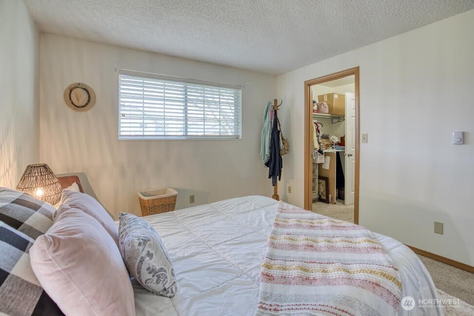 816 Spruce Street , Hoquiam, WA 98550