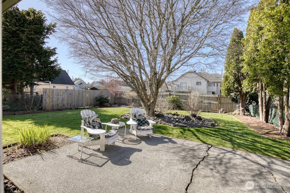 816 Spruce Street , Hoquiam, WA 98550