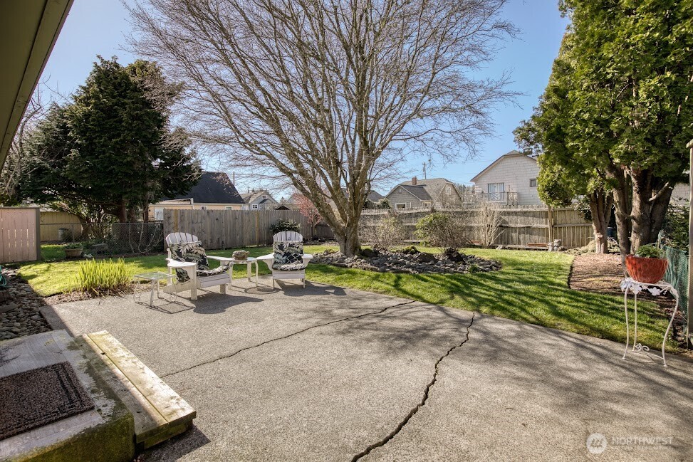 816 Spruce Street , Hoquiam, WA 98550