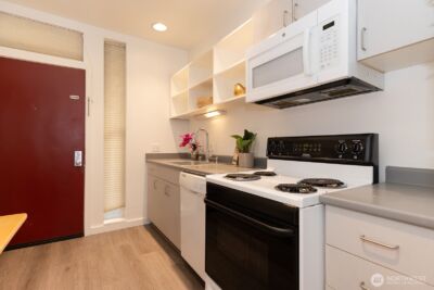 66 Bell Street #35, Seattle, WA 98053 - Photo 12