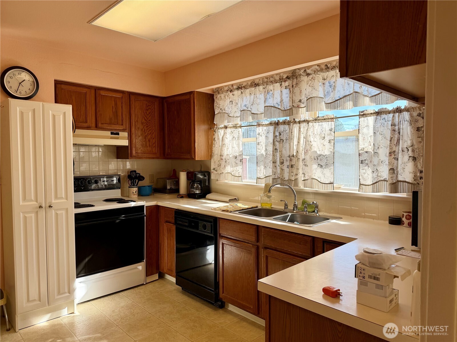 403 S Alder Street , Odessa, WA 99159