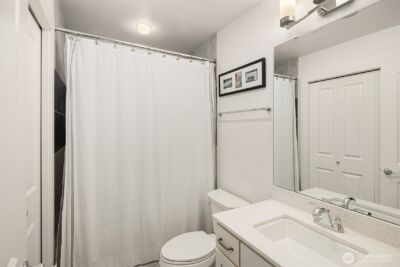 901 W McGraw Street #6, Seattle, WA 98119-3075 - Photo 27