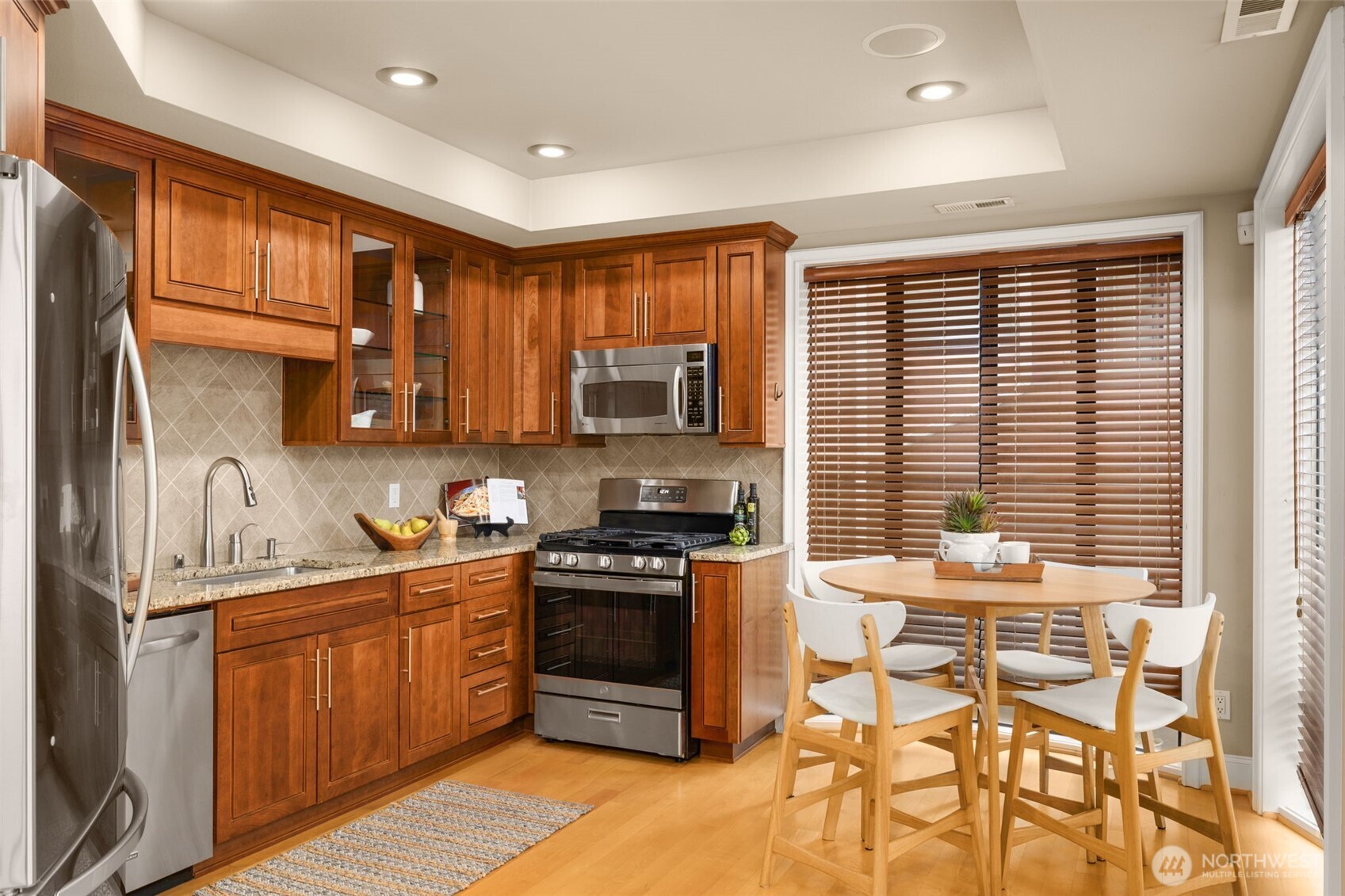 7700 E Green Lake Drive N #D13, Seattle, WA 98103